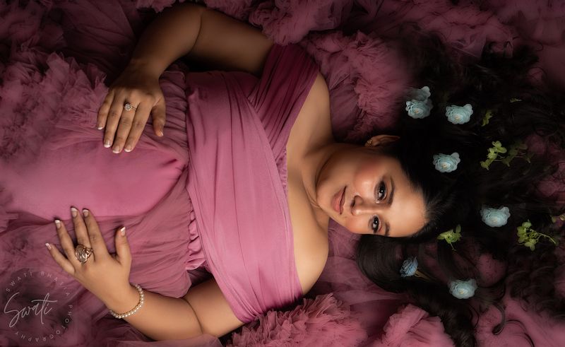 Maternity portrait 2 — Swati Bhatia Photography